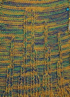 Manual machine knitting on double bed machine